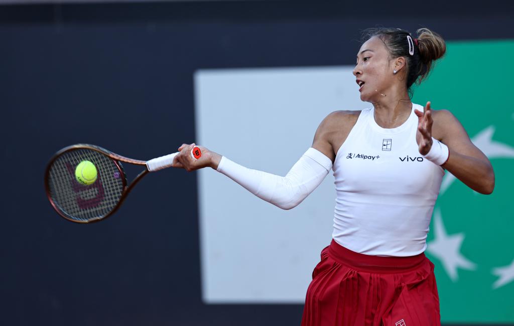 鄭欽文晉級WTA1000羅馬站女單八強 將再戰(zhàn)薩巴倫卡