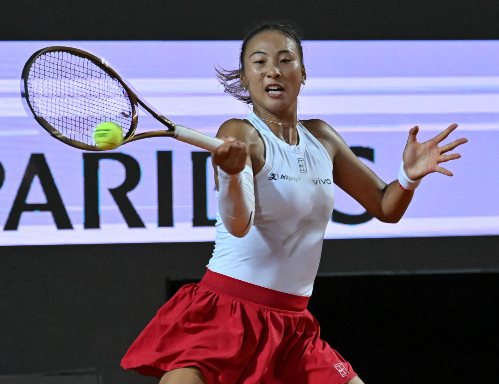 鄭欽文“搶七”惜敗高芙 無緣WTA1000羅馬站決賽