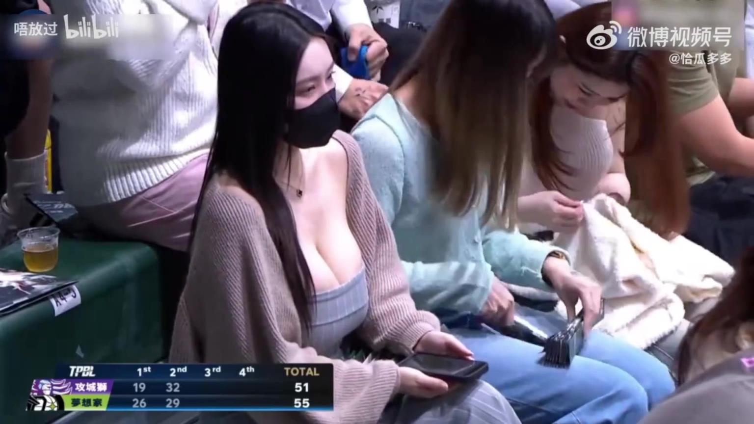 宝岛的篮球比赛还是好看，场边比场上还好看