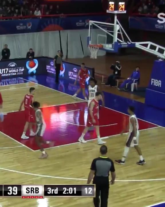 16岁来打U17！16岁的杰伦格林在FIBA赛场上肆意飞翔