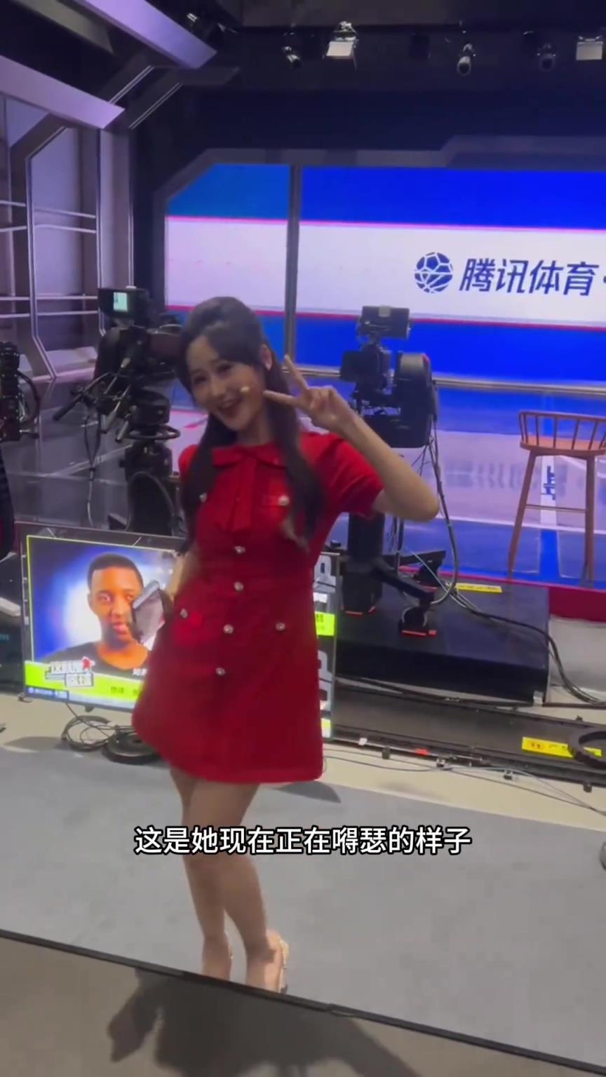 难受！王嘉琦：这是果果姐给我买的咖啡 掘金赢了看她跳的多开心