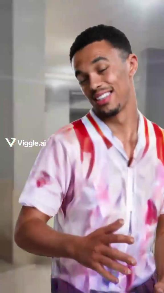 得知自己即將免費加盟皇馬，阿諾德原地嗨起來了