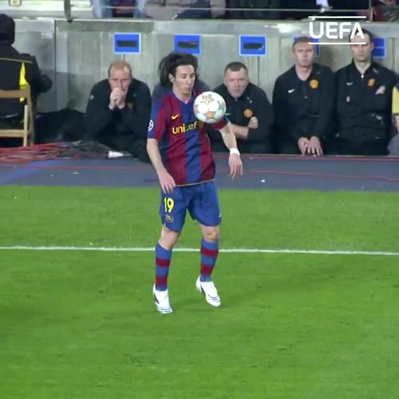 埃弗拉嘴硬vs梅西腳硬！08歐冠這次過人，球王早露霸王之氣