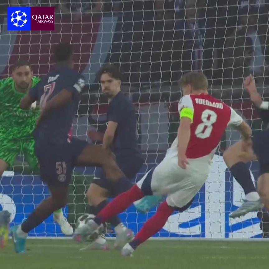 保駕護(hù)航大巴黎進(jìn)決賽！歐冠官方盛贊多納魯馬：大師級(jí)