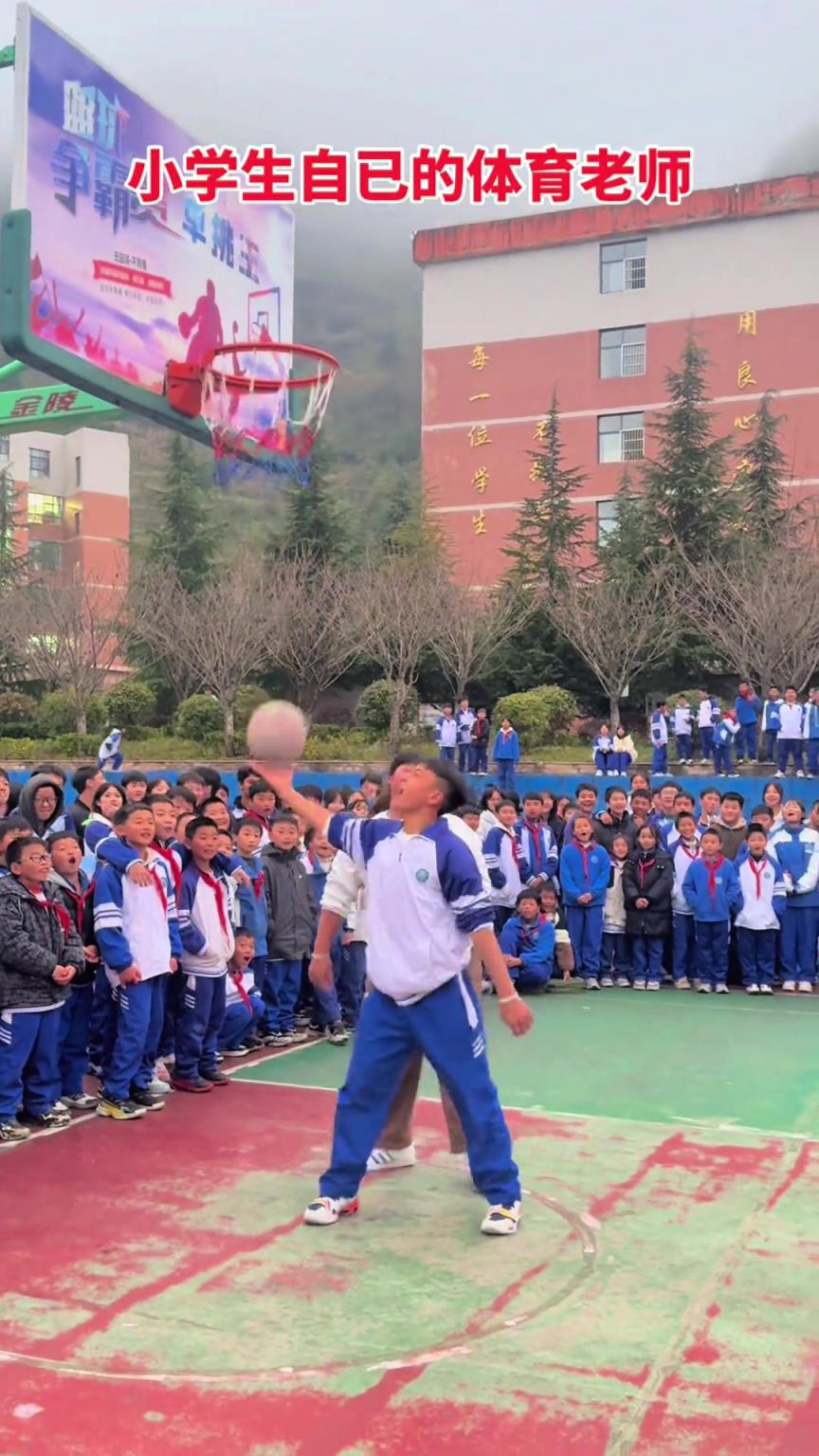 弟弟,叔叔都頂不住啊,別說你們了!