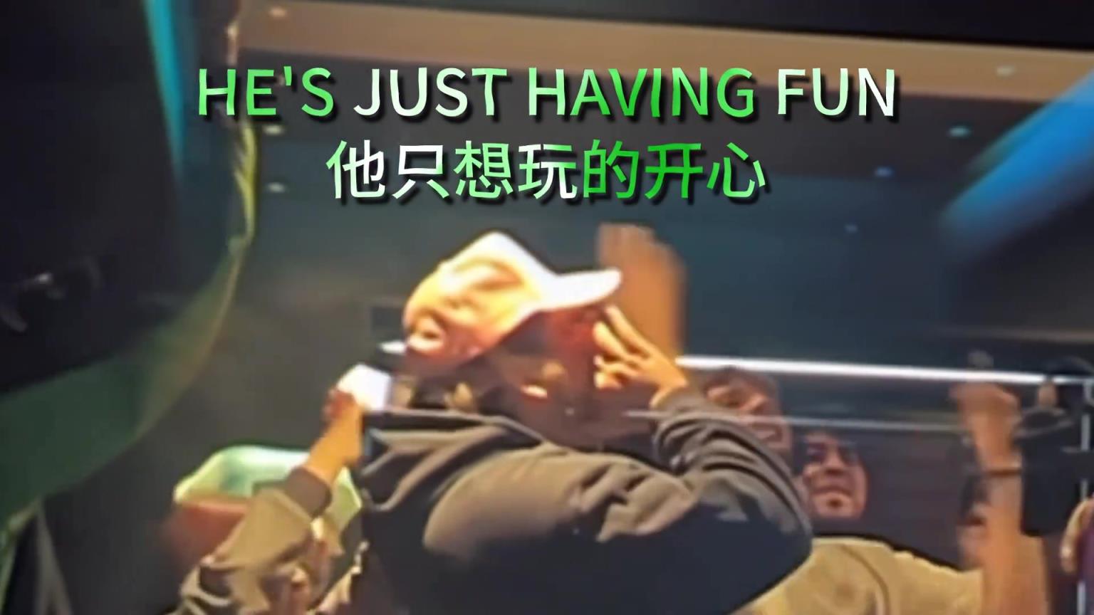詹蜜激情演唱詹姆斯之歌：老詹可以扣籃三分帶隊飛 他就是國王！