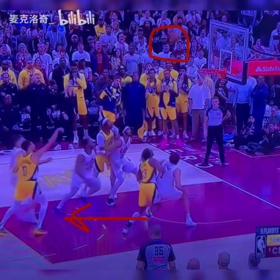 太有效果了!網(wǎng)友曬圖:哈利球還沒碰框,兩隊(duì)多名球員提前進(jìn)線!