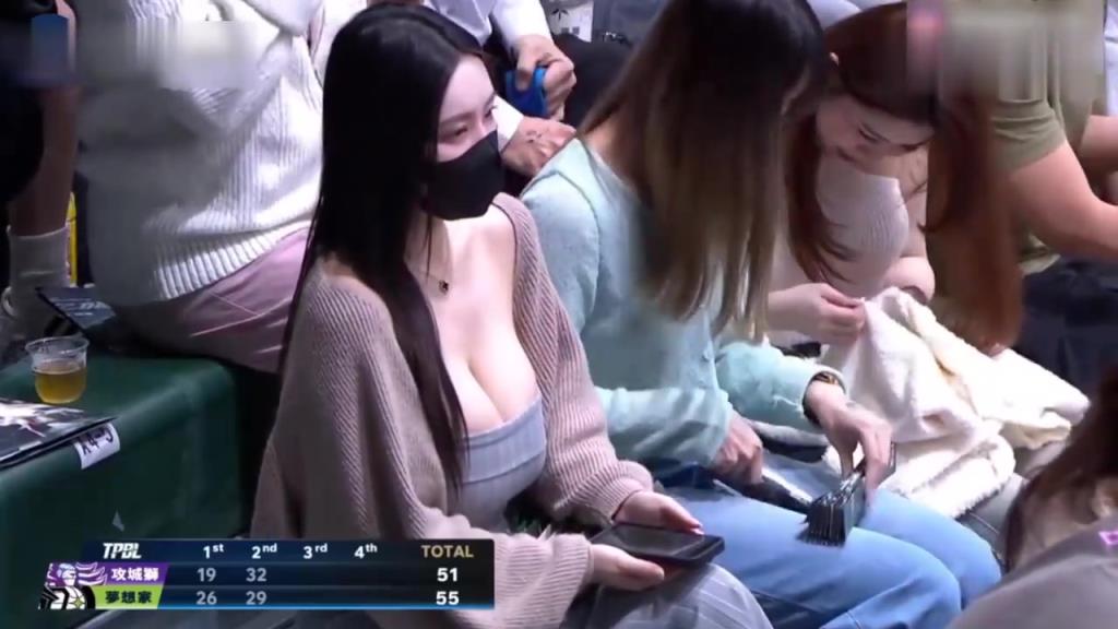 宿命君强烈推荐！宝岛台湾篮球联赛场边靓丽风景线一览