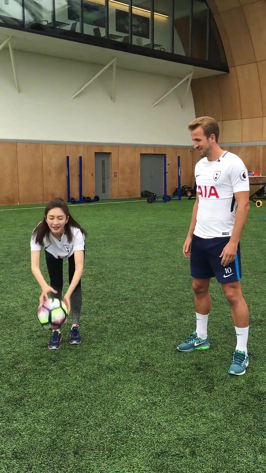 江疏影看見凱恩還哎呦哎呦一臉嬌羞，這是真喜歡上凱恩了呀