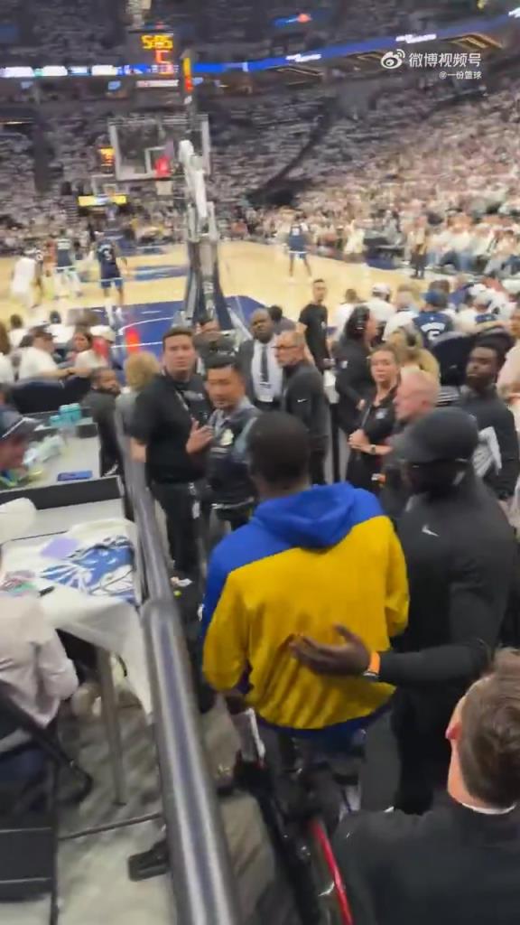 森林狼主場保安透露:一名球迷對追夢發表種族歧視言論,隨后被逐出球館!