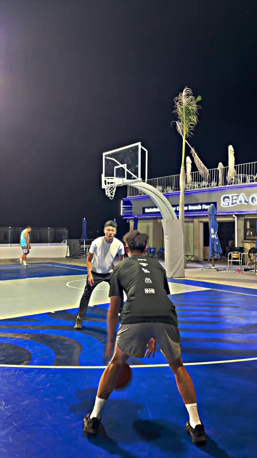 這不就是何晨光的瞄準嘛！