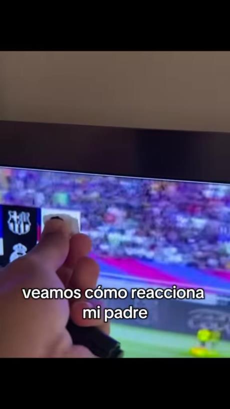 逆天！皇馬球迷親戚把巴薩領先4球蓋住了，讓男人相信是皇馬領先