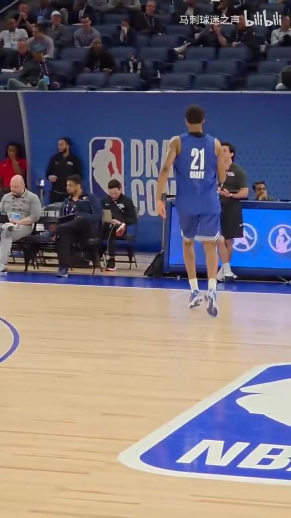 模板喬治！前三熱門新秀貝利試訓三分投籃！有機會和喬治一隊！