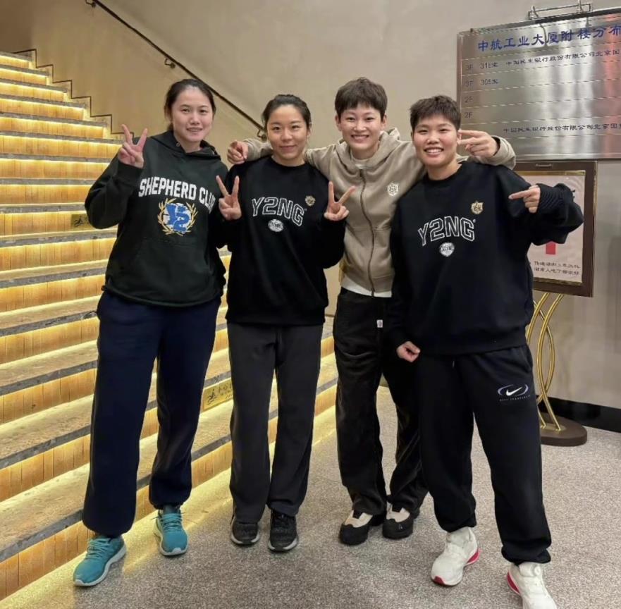 猜到是你們想看的女孩子！ 好一個夢幻聯動！