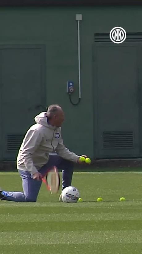 索默：教練，撲足球沒意思，給我換網球