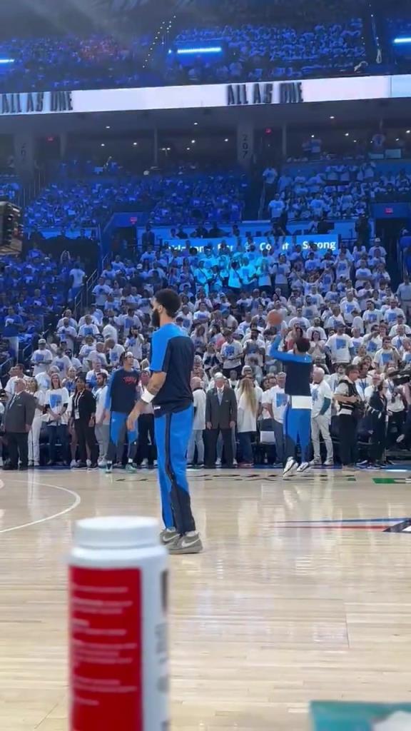 改踢足球了是吧!雷霆隊比利時男足和法國男足的希望之星!