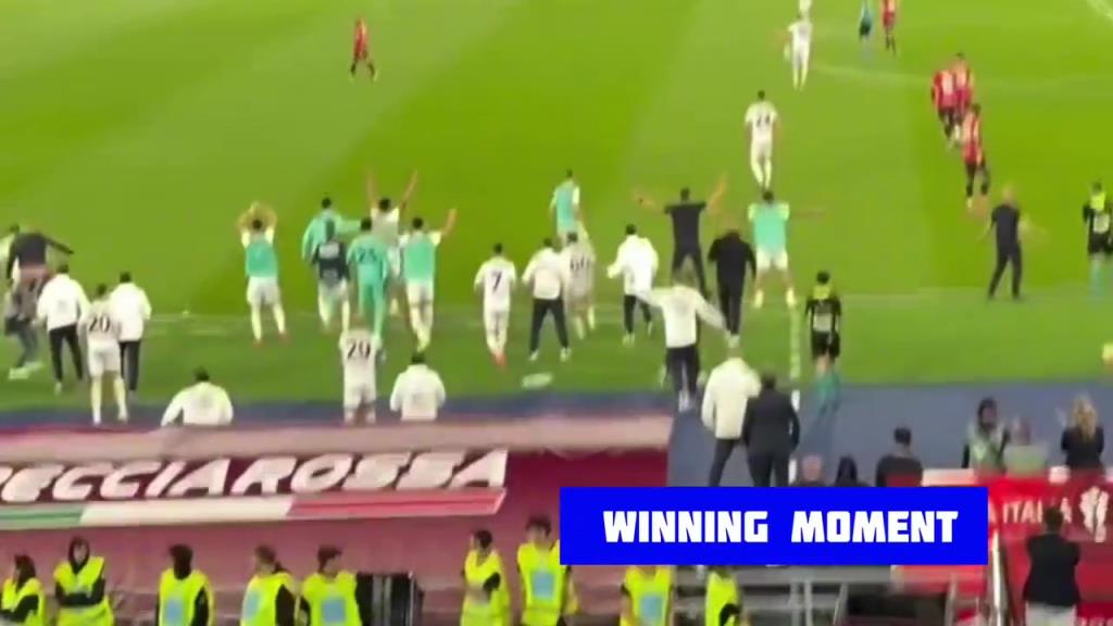 這就是足球!現場直拍博洛尼亞球員奪得意杯冠軍后瘋狂慶祝!