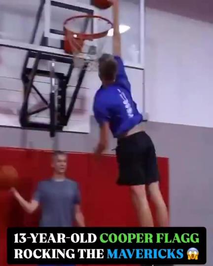 有緣分！13歲弗拉格時練扣籃 那時候就穿著一件獨行俠T恤