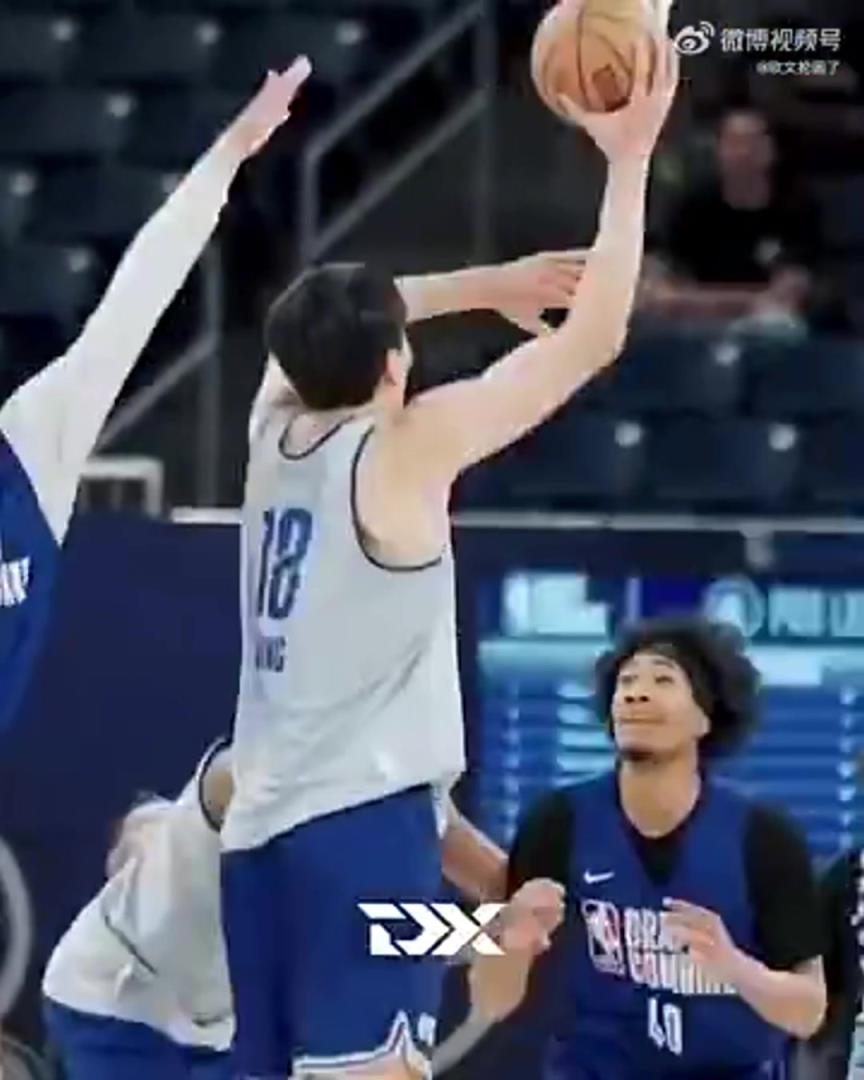 外線球員都喜歡和這種內線打球!楊瀚森給小個子做球助攻的意識太強了!