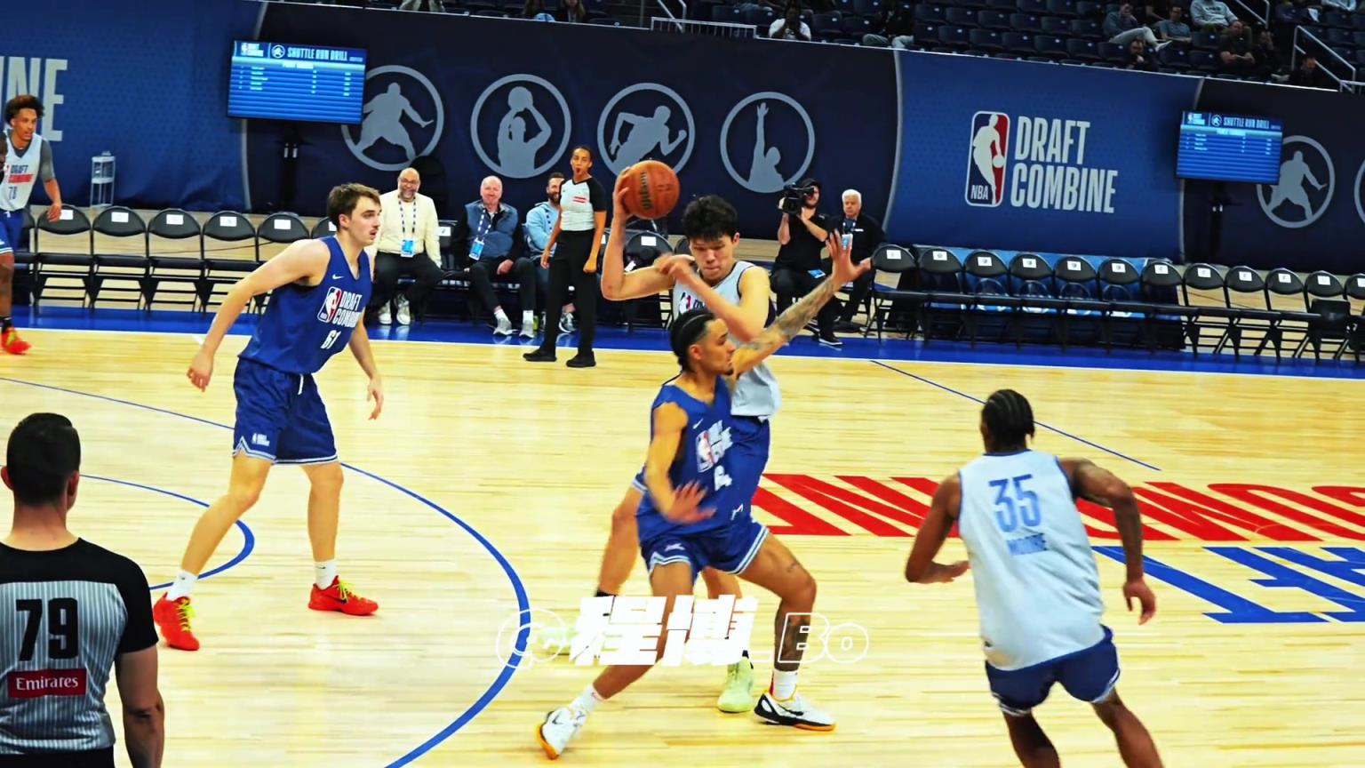 真有約老師那味兒了!楊瀚森妙手擊地騙過2名防守人助攻隊友