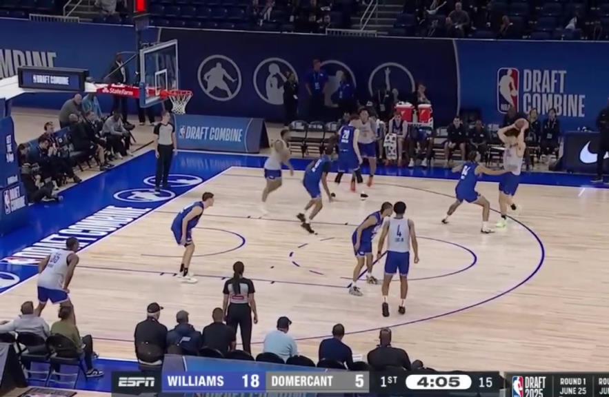 這波精彩啊!楊瀚森能攻能防!順下上籃+怒護籃板+犀利助攻