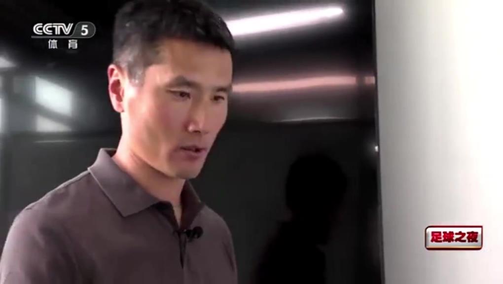邵佳一用猛獸捕獵做教學素材