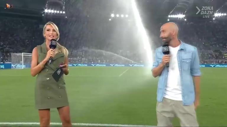 故意的嗎?意大利美女主持人被灑水器淋濕