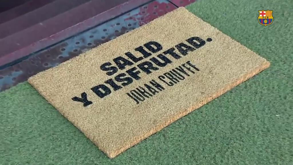 看著技術還行,應該能打上輪換吧?回顧佩德里的諾坎普亮相儀式!