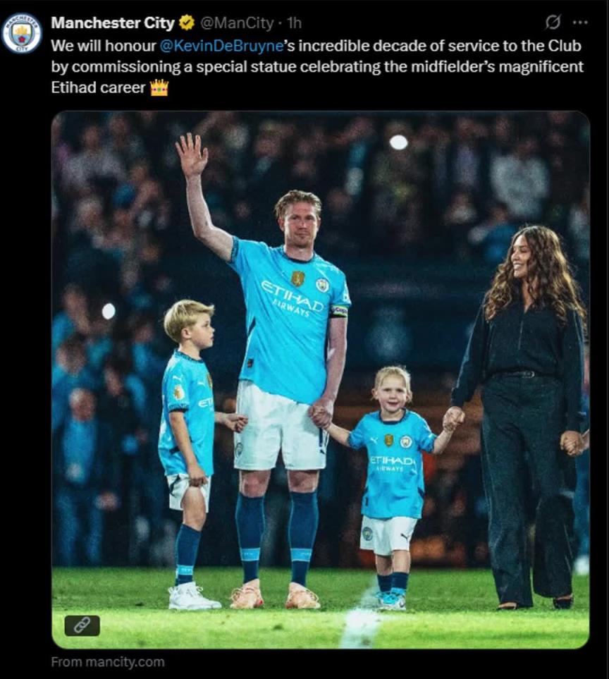 致敬傳奇！曼城官方：將為德布勞內(nèi)在伊蒂哈德球場外立雕像