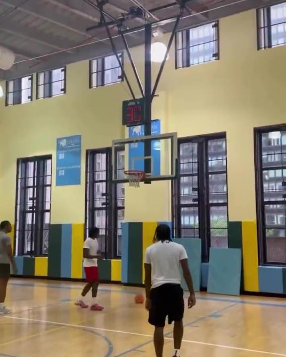 獨臂球王這么打，讓別人怎么找借口啊