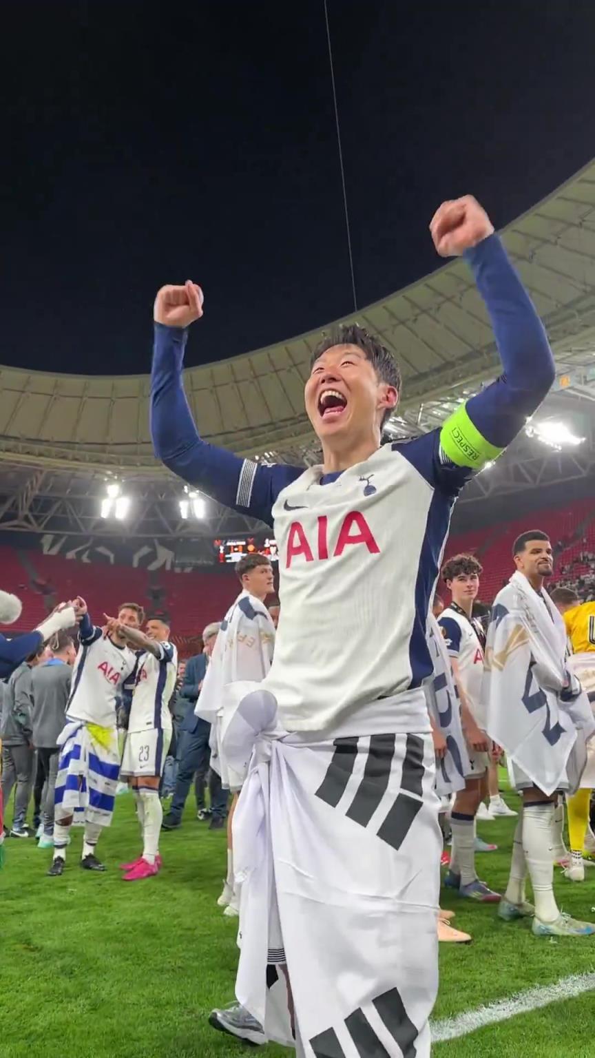 率隊奪歐聯杯冠軍!孫興慜振臂怒吼慶祝!