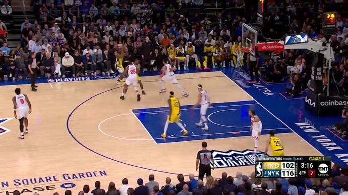 天降奇兵！內(nèi)史密斯連續(xù)投進(jìn)4記關(guān)鍵三分，步行者瞬間將比分追上