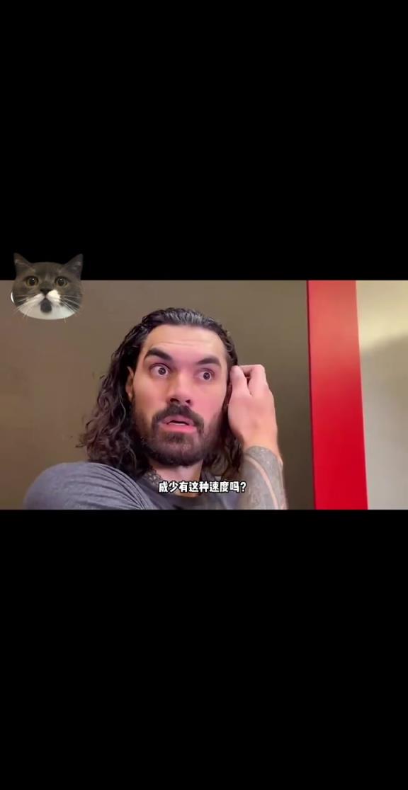 亞當(dāng)斯:阿門的二次彈跳真的太瘋狂了 感覺比威少還快