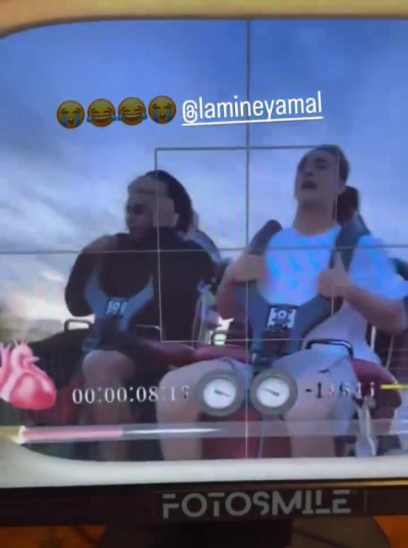 果然還是孩子!亞馬爾和加維坐過山車