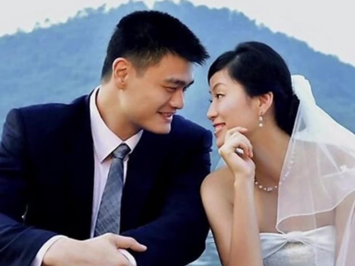 楊毅講姚明與葉莉的愛情故事：當年姚明為追到葉莉也是下足了功夫