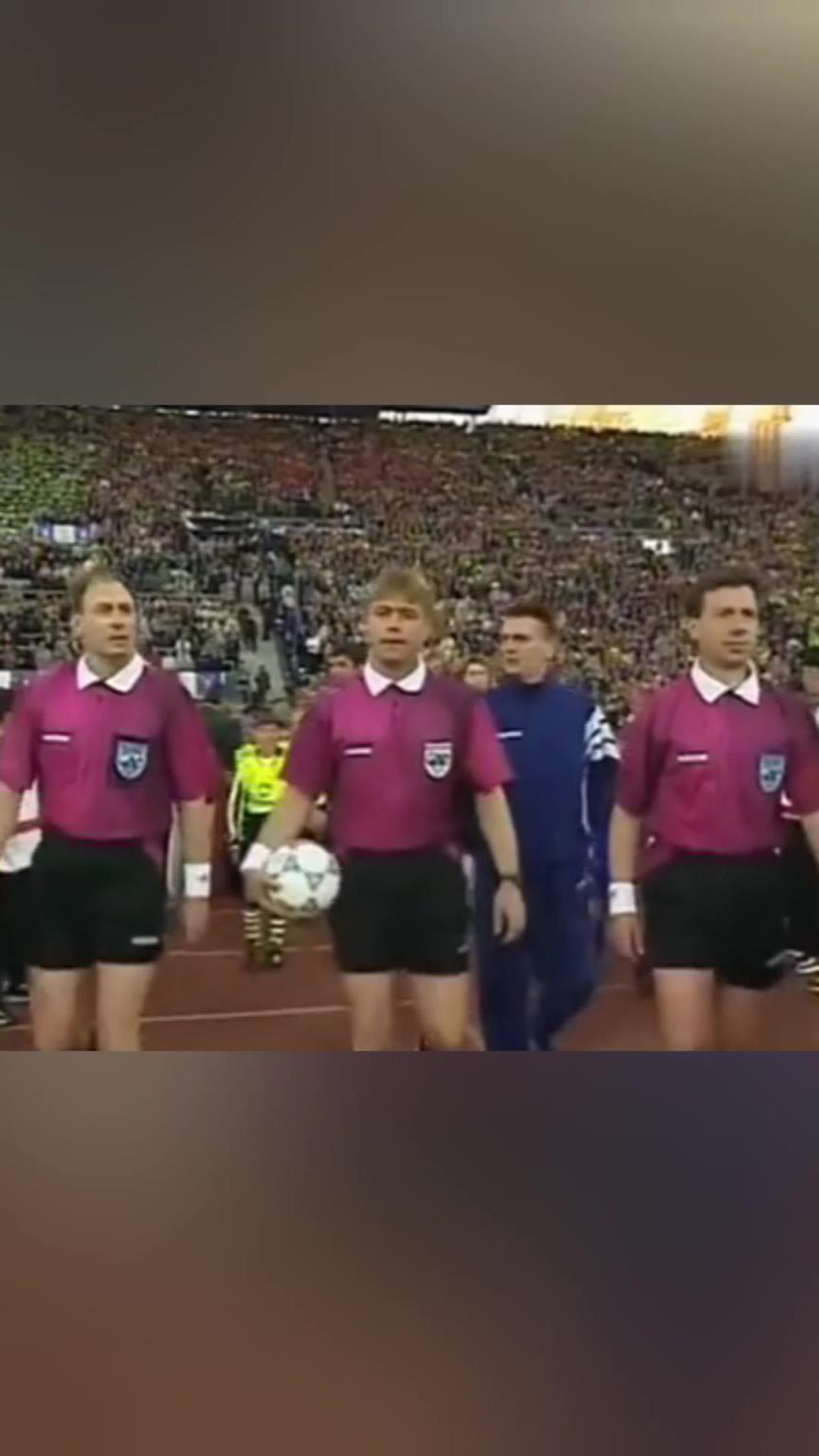 大黃蜂歷史首次捧杯!1997年歐冠決賽,多特蒙德3-1擊敗尤文!