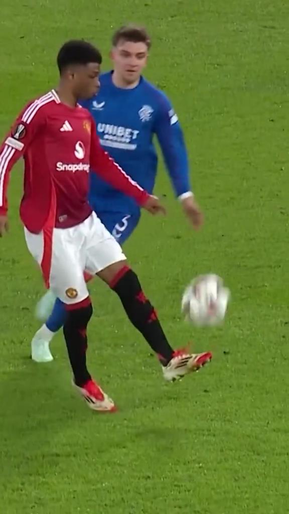 太秀了！曼聯小將阿瑪德這停球，相當有東西啊！