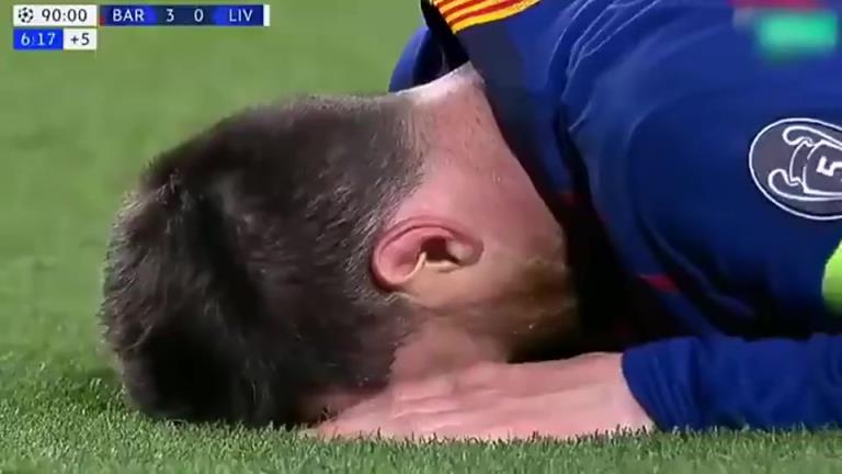 登貝萊在巴薩的名場(chǎng)面，這一腳射門讓梅西無奈倒地