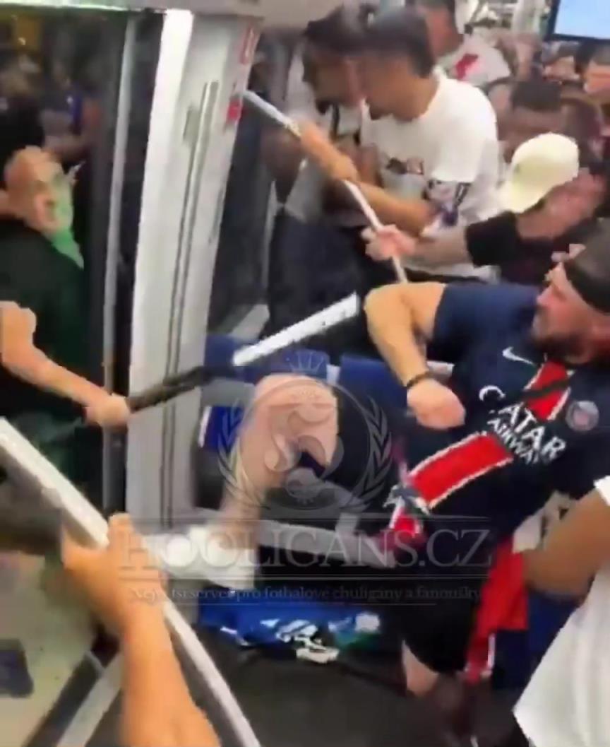 激烈！国米和巴黎球迷在慕尼黑发生冲突.....