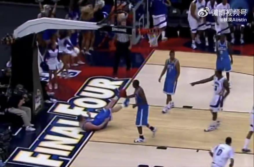 也曾是快船球員!這位扣翻威少的球員,有人認得嗎?