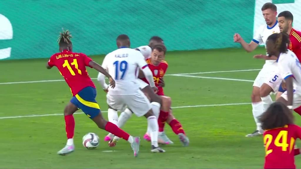 西班牙1-0領先法國！奧亞薩瓦爾助攻，尼科-威廉姆斯勁射破門！