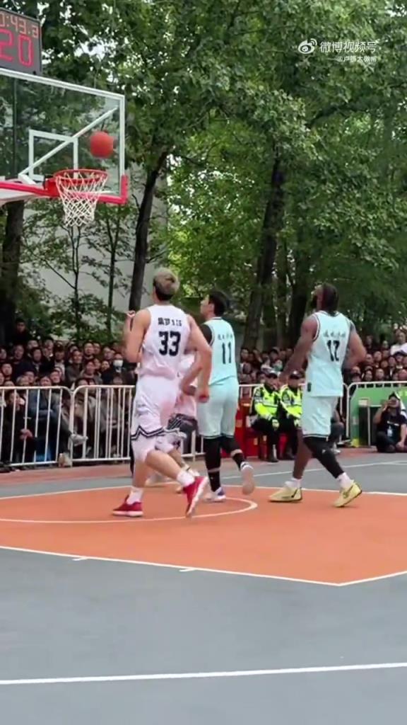 花里胡哨但卻很牛逼的存在~雖然你要吐槽 但是不得不點(diǎn)贊