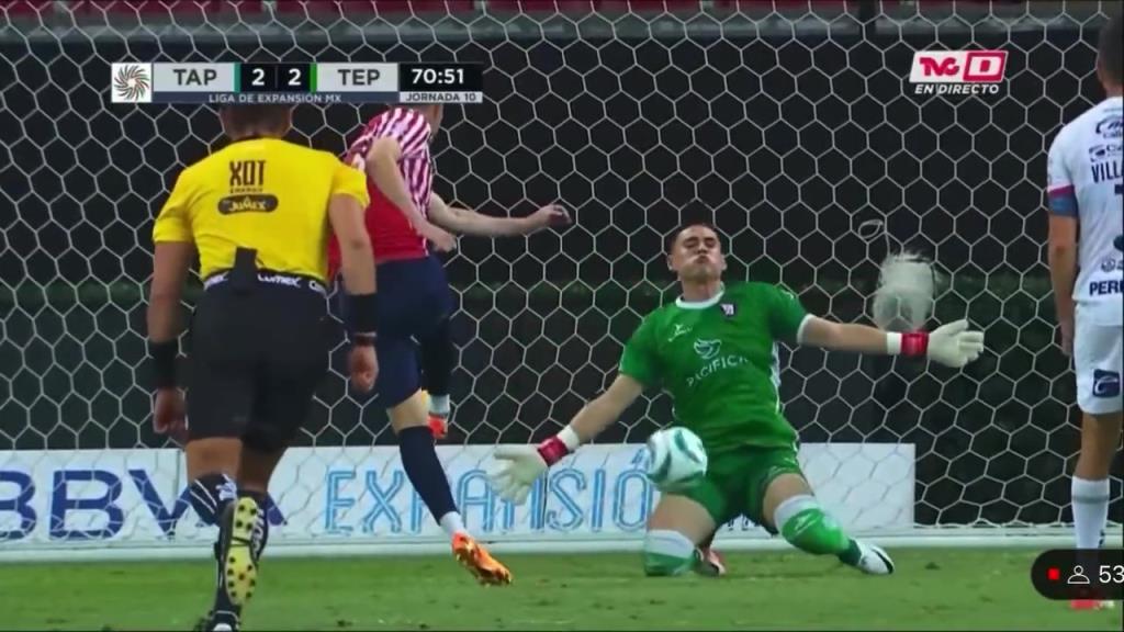 最硬的男人!門將以卵擊石怒擋爆射,這必須給門將頒發金球獎