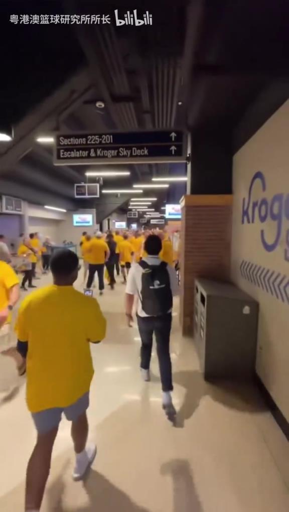 黃色海洋!G3賽后的步行者球館是什么樣的!小黃人新電影?