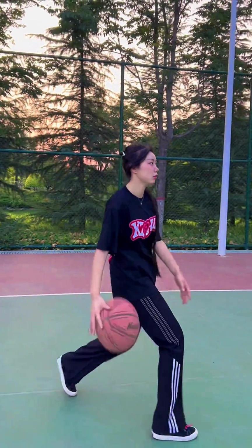 小姐姐這個麻花辮很容易讓人輕敵??！