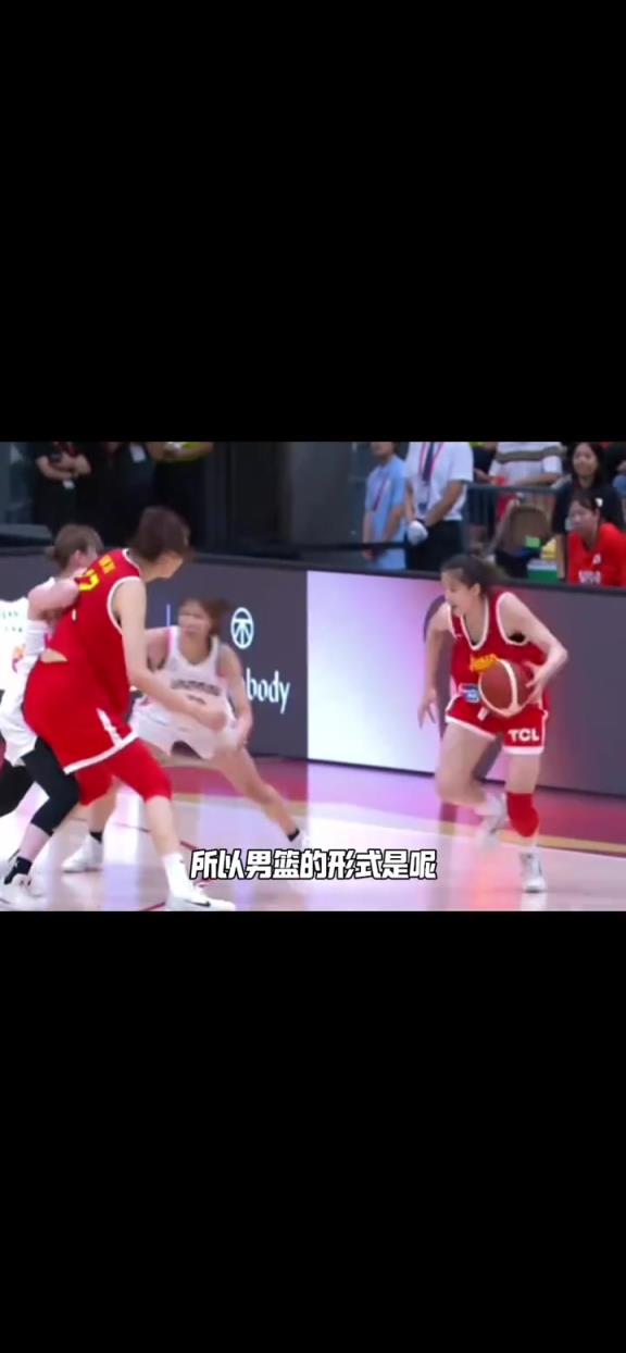 楊毅：如果女籃像男籃一樣再歸化一位后衛(wèi)的話 那就真的強(qiáng)~
