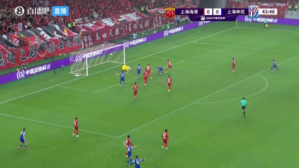 吳曦助攻路易斯頭球破門，申花1-0領(lǐng)先海港