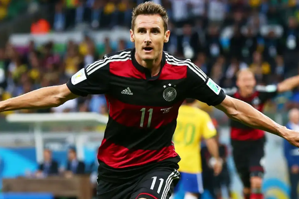 米罗斯拉夫·克洛泽(Miroslav Klose)